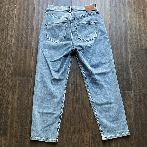Calvin Klein Jeans 26 - Picture 8 of 9